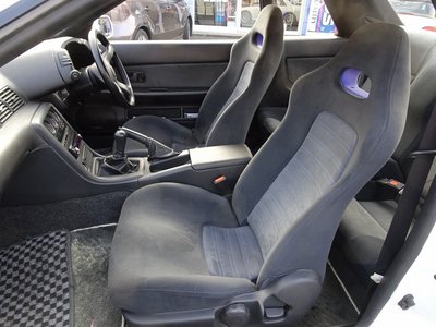 1994 Nissan SKYLINE GT-R 照片 2
