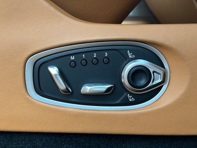 صورة مصغرة 33 لـ 2024 Aston Martin DB12