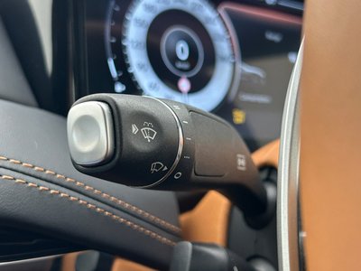 صورة مصغرة 49 لـ 2024 Aston Martin DB12