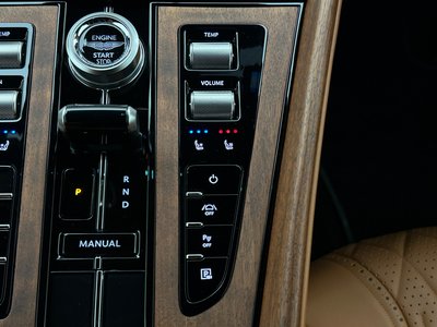 صورة مصغرة 40 لـ 2024 Aston Martin DB12
