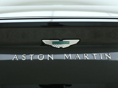 2024 Aston Martin DB12 — фото 10
