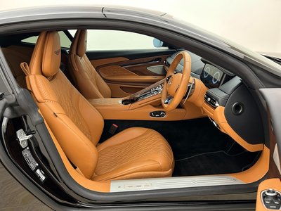 صورة مصغرة 36 لـ 2024 Aston Martin DB12