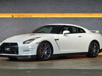 2010 Nissan GT-R 照片 2
