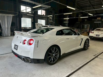 2010 Nissan GT-R 照片 5