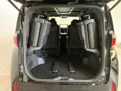 2024 Toyota ALPHARD 照片 31