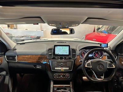 2017 Mercedes-BENZ GLS — фото 5