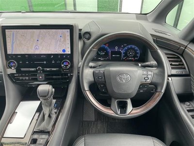 2024 Toyota ALPHARD — фото 13