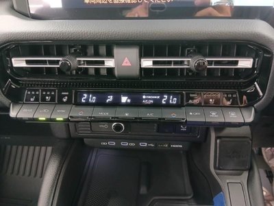 صورة 26 لـ 2024 Toyota LAND CRUISER 250