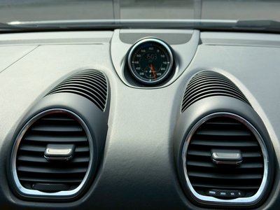 2018 Porsche 718 — фото 20