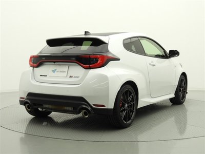 صورة 10 لـ 2025 Toyota GR YARIS