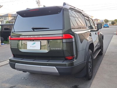 صورة 7 لـ 2025 Lexus GX