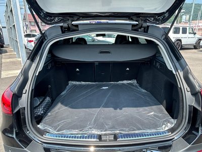 2024 Mercedes-BENZ C-CLASS photo 10
