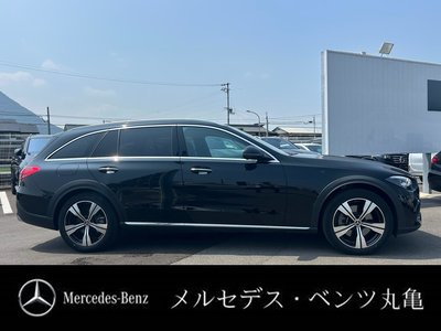 2024 Mercedes-BENZ C-CLASS photo 3