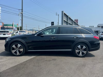 2024 Mercedes-BENZ C-CLASS photo 7