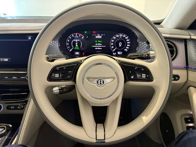 2025 Bentley FLYING SPUR — фото 11