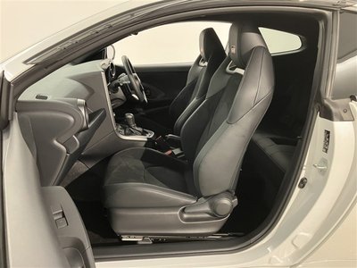 صورة 34 لـ 2024 Toyota GR YARIS