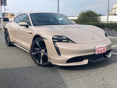 صورة 5 لـ 2020 Porsche TAYCAN