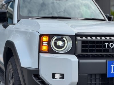 2024 Toyota LAND CRUISER 250 photo 31