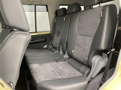 2024 Toyota LAND CRUISER 70 — миниатюра 26