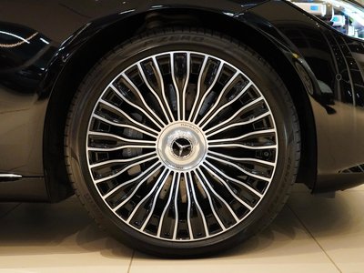 2022 Mercedes-BENZ S-CLASS MAYBACH photo 9
