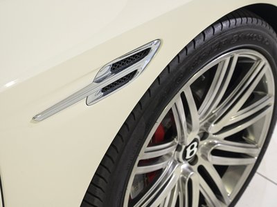 2016 Bentley CONTINENTAL — миниатюра 40