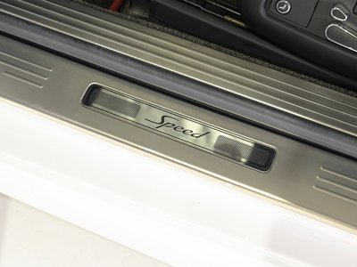 2016 Bentley CONTINENTAL — миниатюра 31