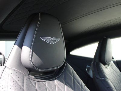 2024 Aston Martin DB12 缩略图 8