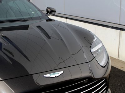 2024 Aston Martin DB12 缩略图 11