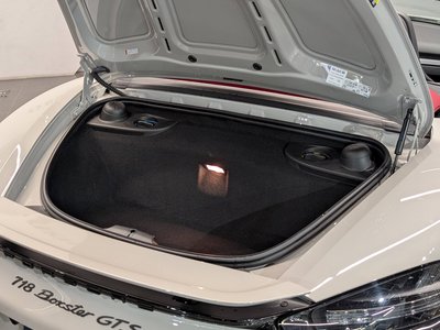 صورة مصغرة 22 لـ 2023 Porsche 718