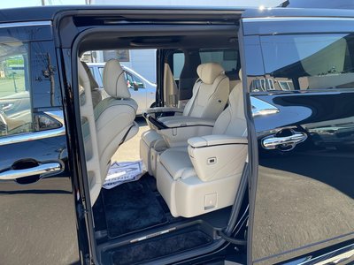 2025 Toyota ALPHARD — фото 22