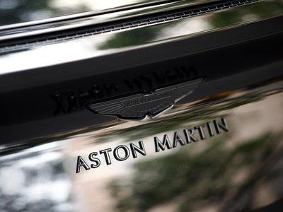 2017 Aston Martin DB11 — фото 6