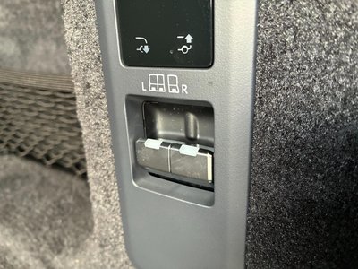 2026 LAND Rover RANGE ROVER SPORT — миниатюра 31