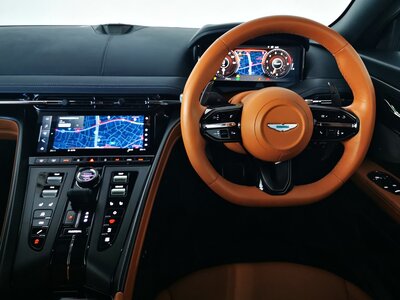 2023 Aston Martin DB12 照片 14