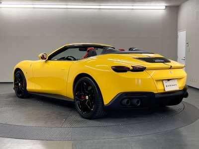 صورة 16 لـ 2026 Ferrari ROMA SPIDER