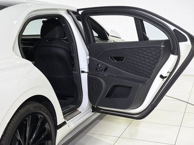 2025 Bentley FLYING SPUR — миниатюра 33