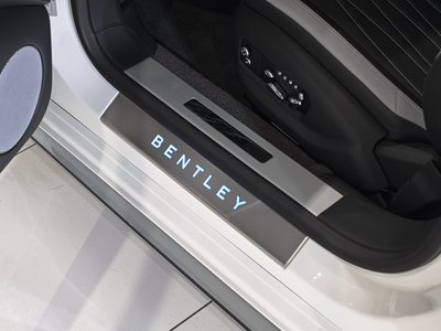 2025 Bentley FLYING SPUR — миниатюра 12