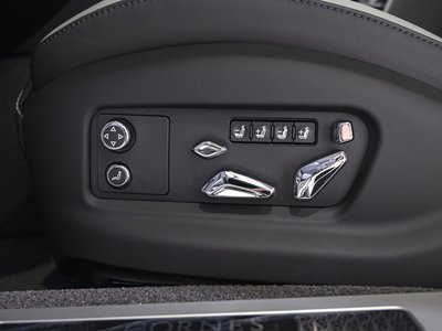 2025 Bentley FLYING SPUR — миниатюра 18