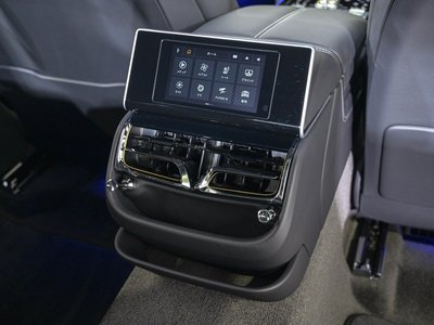 2025 Bentley FLYING SPUR — миниатюра 39