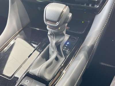 2025 Toyota ALPHARD — фото 35