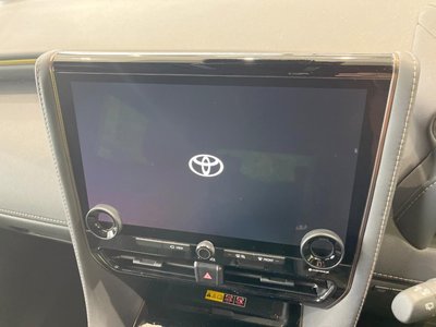 2025 Toyota ALPHARD — фото 5