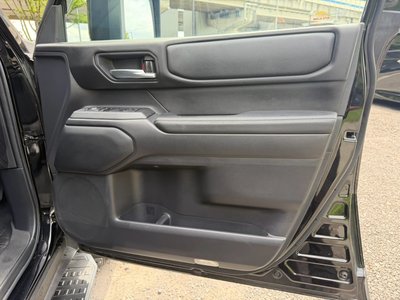 2024 Toyota LAND CRUISER 250 thumbnail 38