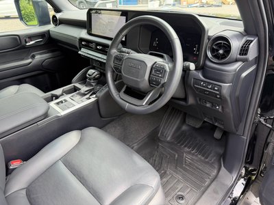 2024 Toyota LAND CRUISER 250 thumbnail 44