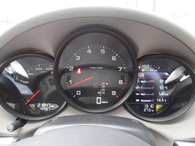 2014 Porsche BOXSTER thumbnail 38