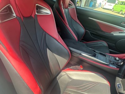 2019 Lexus RC F photo 16