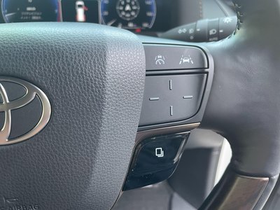 2025 Toyota ALPHARD — фото 38
