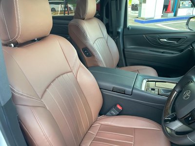 2025 Toyota ALPHARD — фото 33