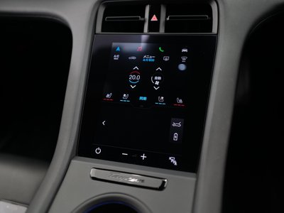 2021 Porsche TAYCAN 照片 33