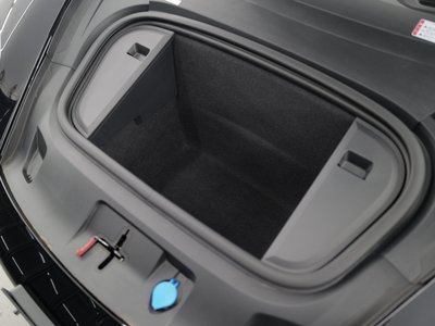 2021 Porsche TAYCAN 照片 13