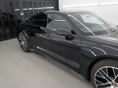 2021 Porsche TAYCAN 照片 57
