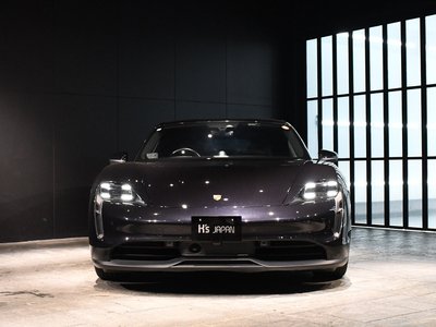 2021 Porsche TAYCAN 照片 43